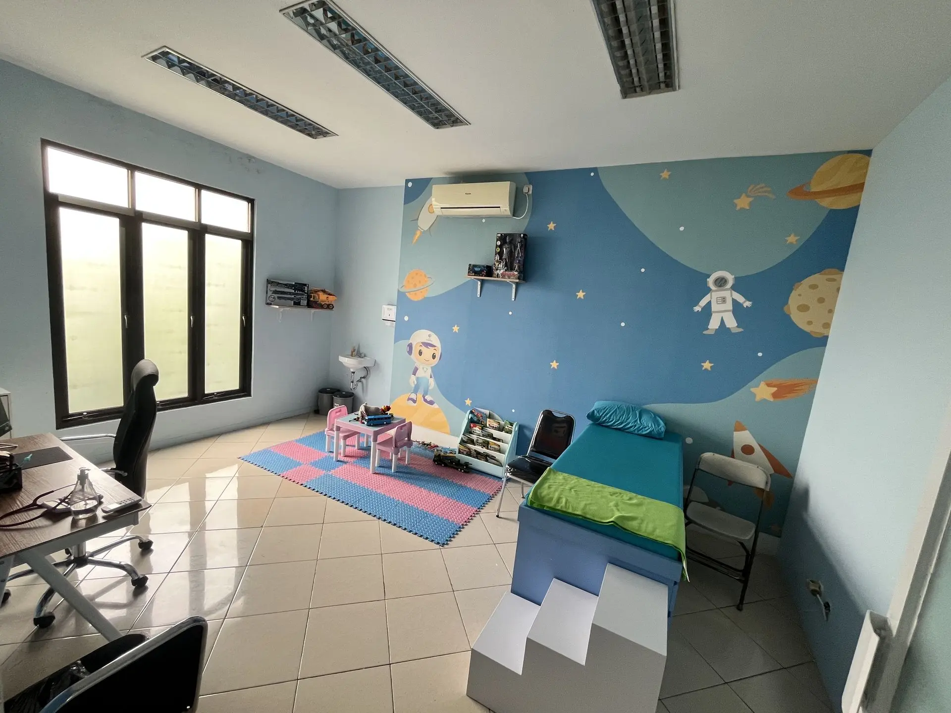 Ruang Bermain / Playground